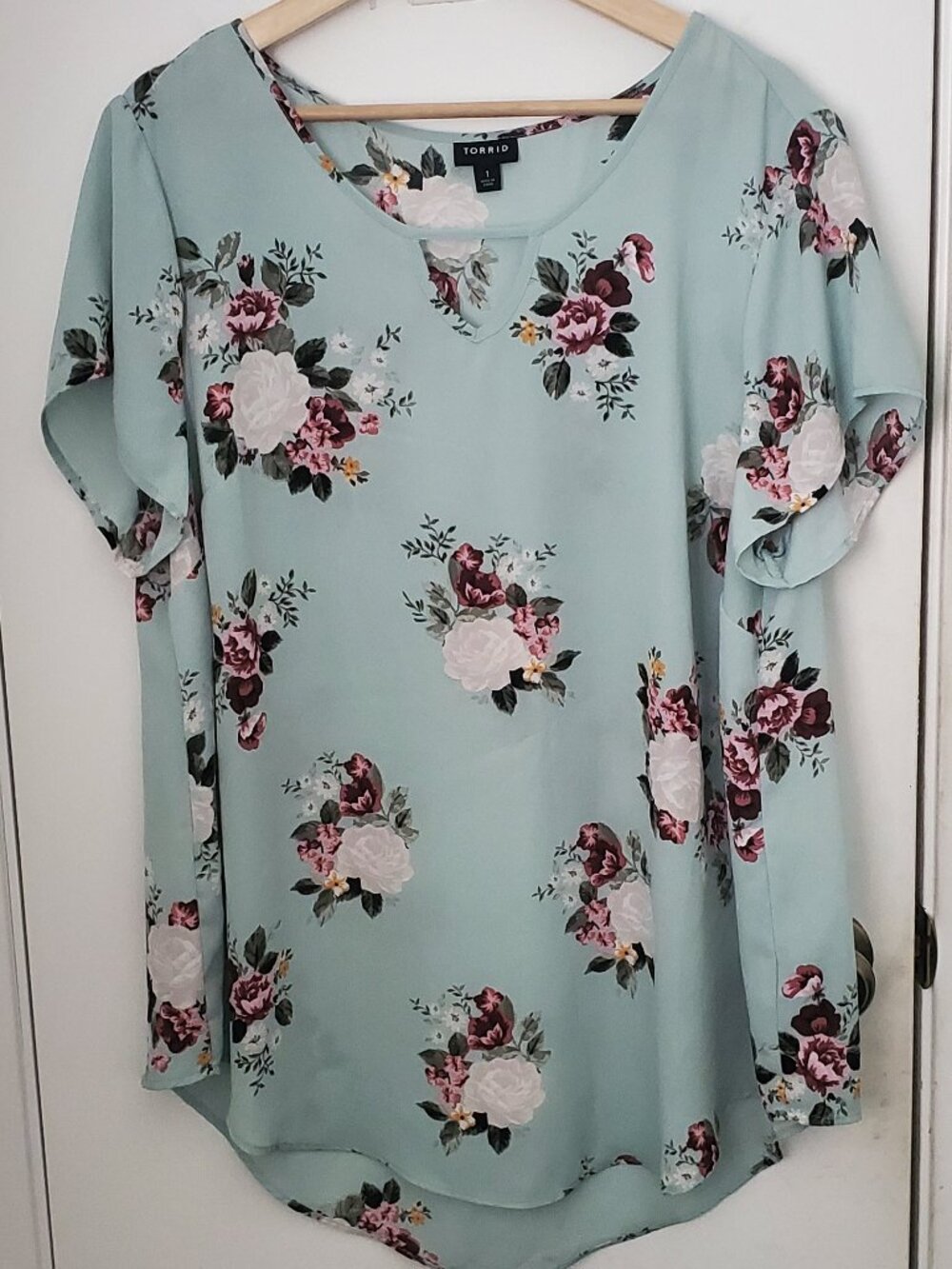 Torrid Georgette Keyhole Blouse Women's size 1X